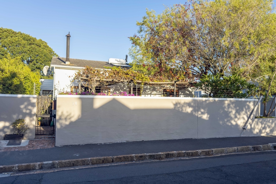 3 Bedroom Property for Sale in Claremont Western Cape